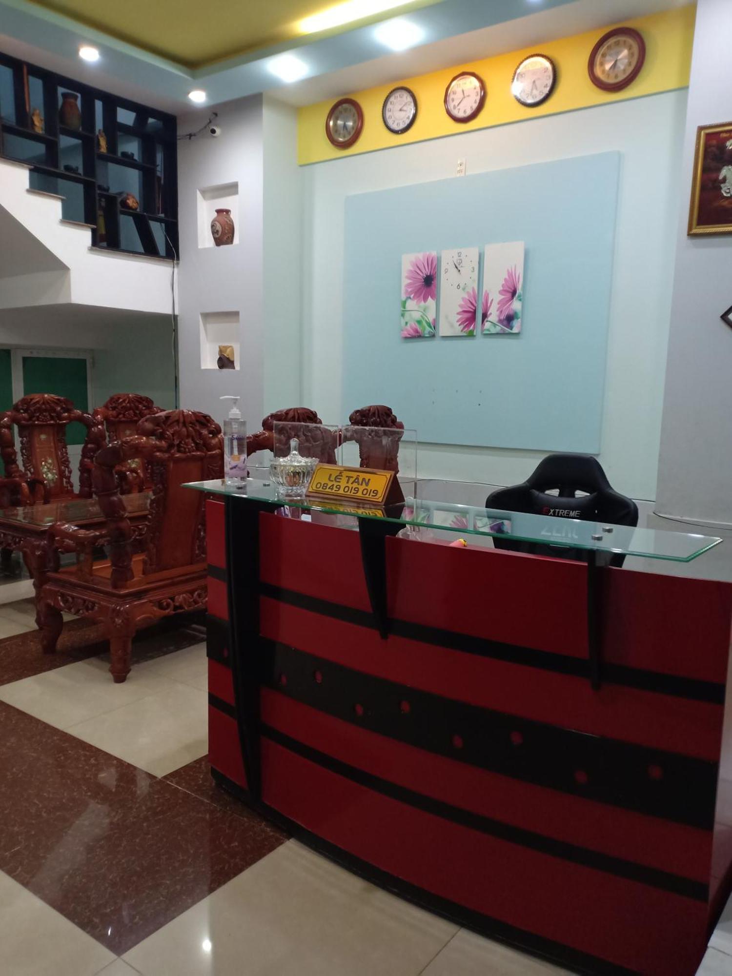 Nha Nghi Kim Lai - Doi Dien Benh Vien Tinh Gia Lai -132 Ton That Tung Pleiku Pokój zdjęcie